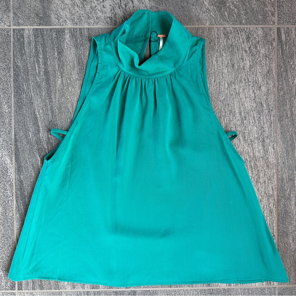 NWOT Free People Aqua “Palm Breeze” Sleeveless Blouse Mock Neck Turquoise Top XS - Picture 3 of 15